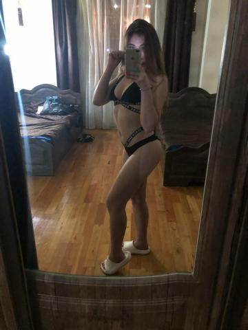 Аріна 🌊💙 фото 2