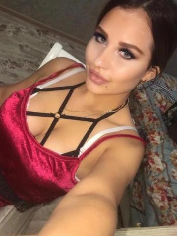 Моника фото 3