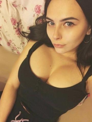 Моника фото 3